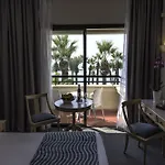 Palm & אתר נופש 4*