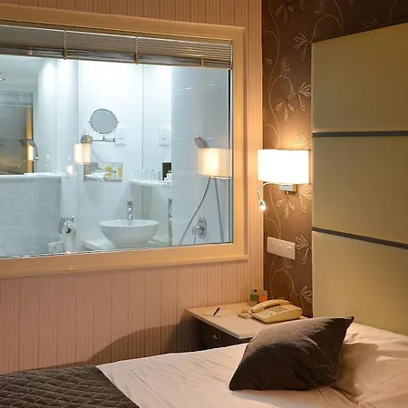 منتجع Palm & لارنكا