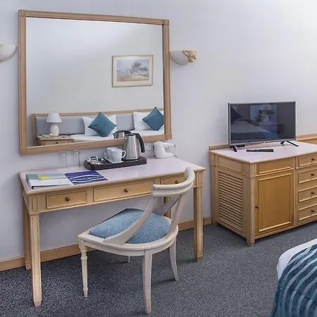 منتجع Palm & 4*