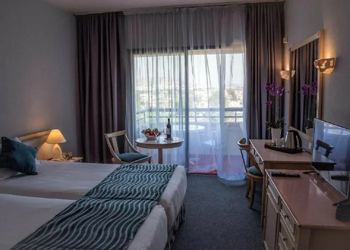 Ośrodek wypoczynkowy Palm & 4*