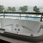 Palm & Semesteranläggning (resort) Larnaca