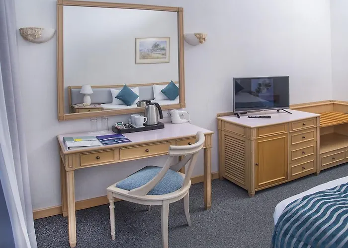 Semesteranläggning (resort) Palm & 4*