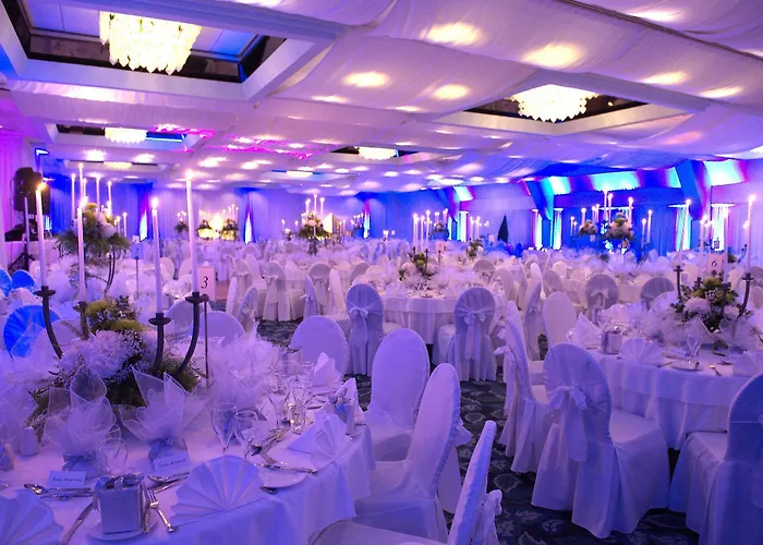 Palm & Semesteranläggning (resort) Larnaca